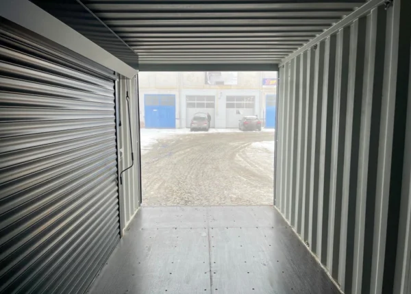 Conteneur de stockage 20 pieds avec volet roulant et porte d'entrée – Image 3